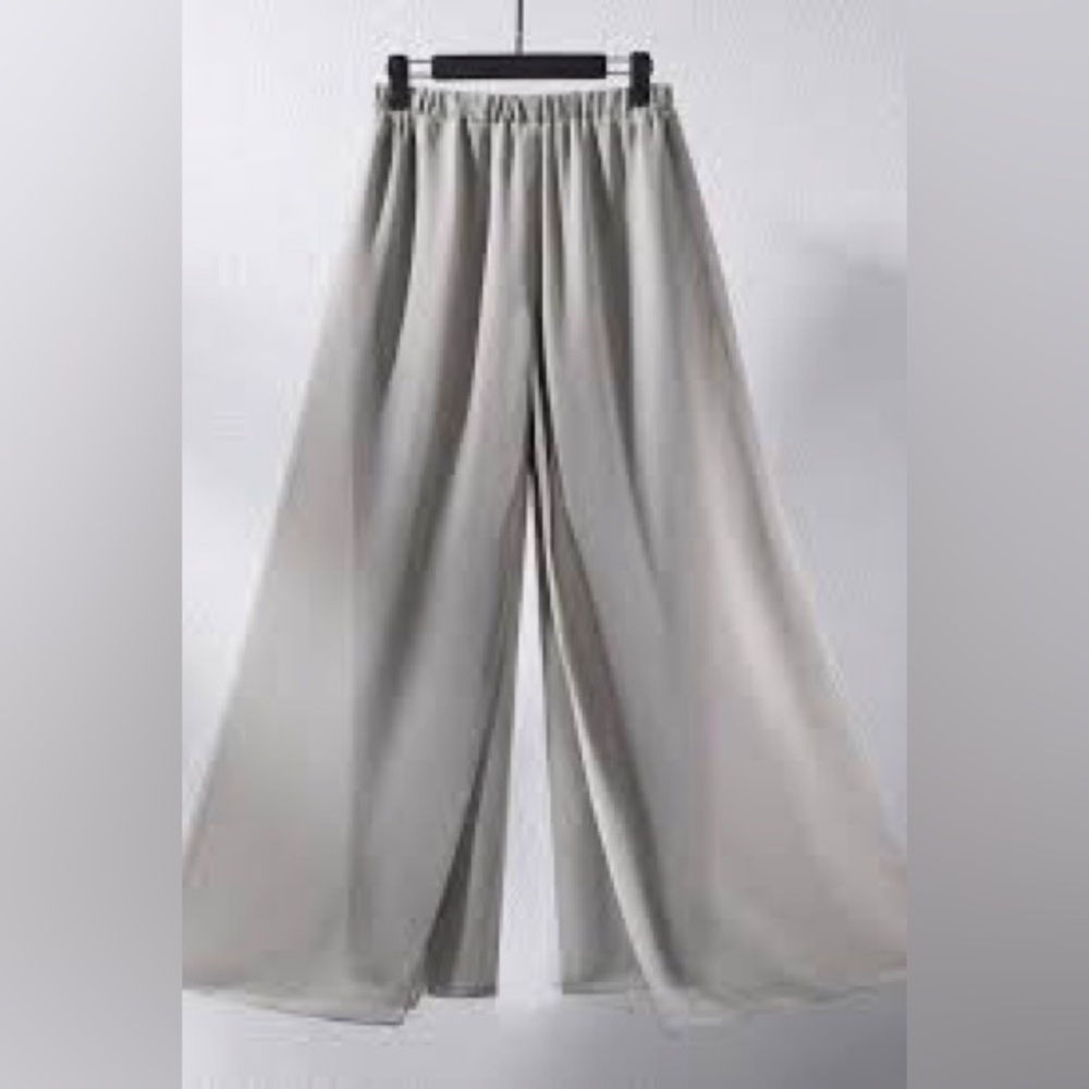 R & M Richard’s Formal Wide Leg Pants with Fluttered Panels Women’s Size 10 gray